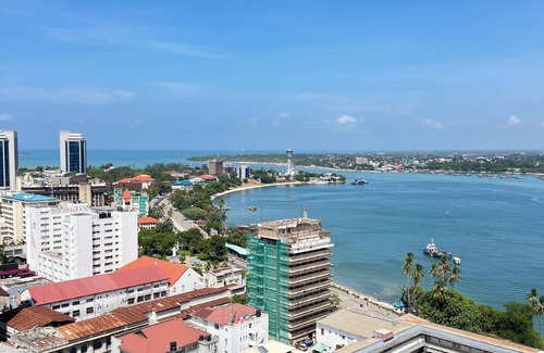 Kisutu Apartment | Sophisticated 4-Bed Central Business District Retreat with City Views