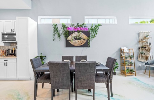 Durham House | Sophisticated, Eccentric; Escape in Downtown by Duke University