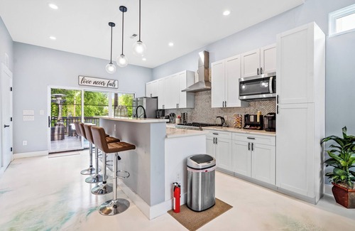 Durham House | Sophisticated, Eccentric; Escape in Downtown by Duke University