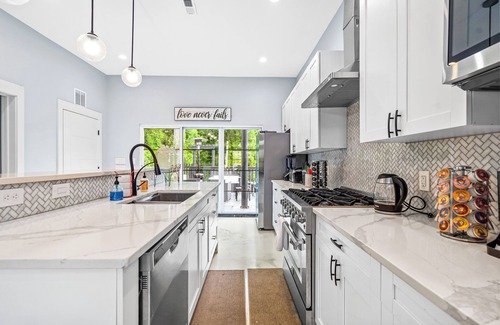 Durham House | Sophisticated, Eccentric; Escape in Downtown by Duke University