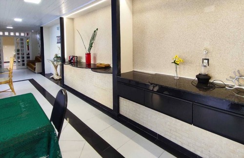 Coroa do Meio House | Sophisticated Townhouse with 5 Suites on Coroa do Meio Beach