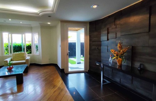 Coroa do Meio House | Sophisticated Townhouse with 5 Suites on Coroa do Meio Beach