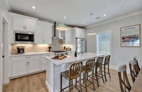 Berry Hill Cottage | Soprano-private Rooftop-gr8 Walking Location