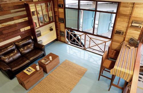 Taling Chan House | Sor Vorapin Muay Thai Home