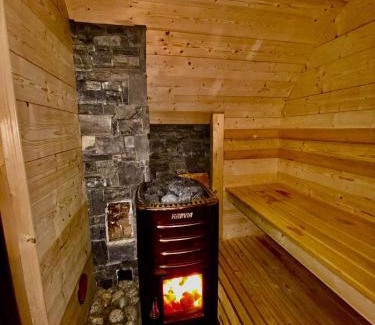Male Bed & Breakfast | Soreghina