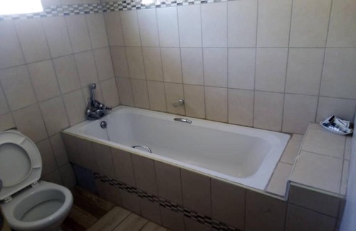 Palapye Bed & Breakfast | SoSleepy Bed&Breakfast