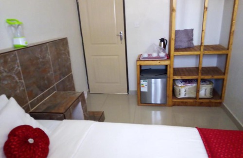 Palapye Bed & Breakfast | SoSleepy Bed&Breakfast