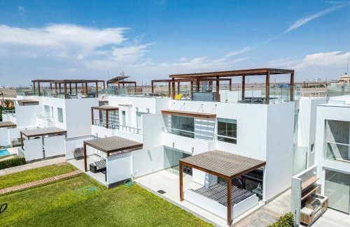 Pisco House | Sotavento Beach Homes by Vibrant