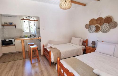 Kokkinon Neron Apartment | Sotiria Apartments
