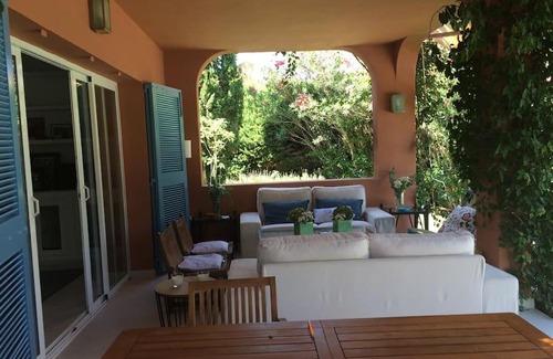 Sotogrande House | SOTOGRANDE, Bonita Villa individual con piscina y gran jardín