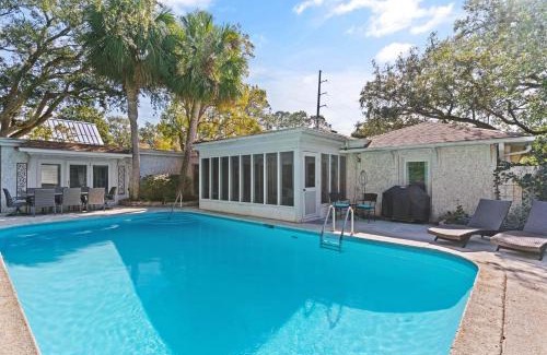 East Beach House | Soulful of Sunshine - 4314 Eleventh Street