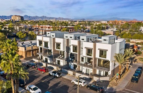 Arts District Apartment | Soulshine Studio in the Heart of Old Town Scottsdale