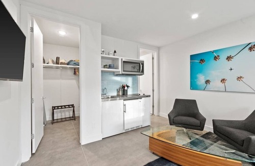 Arts District Apartment | Soulshine Studio in the Heart of Old Town Scottsdale