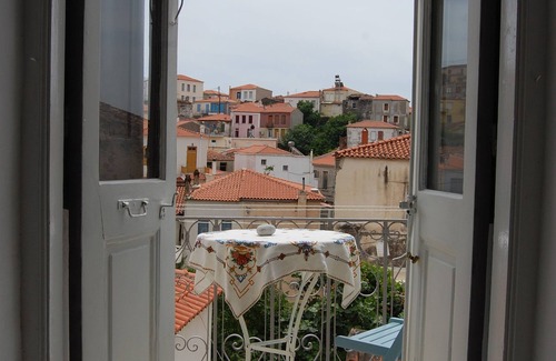 Plomari House | Soultana's Antique House