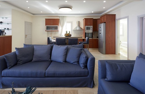 Perissa Villa | Soultouch Villa