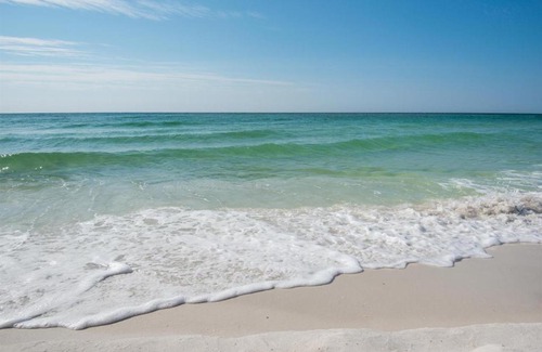Navarre House | Sound Haven Shores