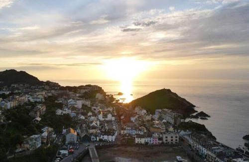 Hele Apartment | Sound of the Sea - Ilfracombe