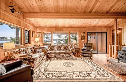 Eastsound House | Sound Serenity