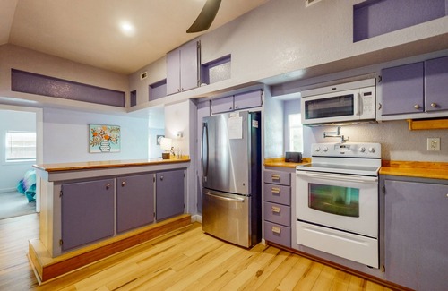 Spindrift Banks House | Sound-side home near beach with new private hot tub, streaming, decks, W/D, AC