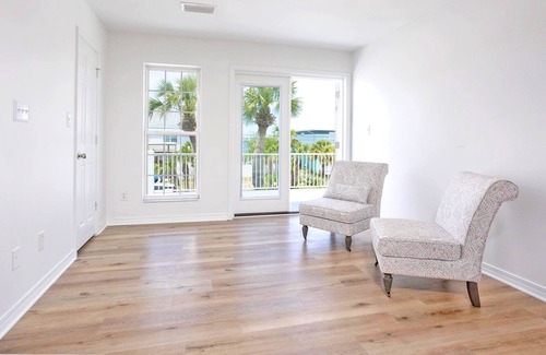 Villa Segunda House | Sound View - 5 Bedroom Home with POOL! Sleeps 20
