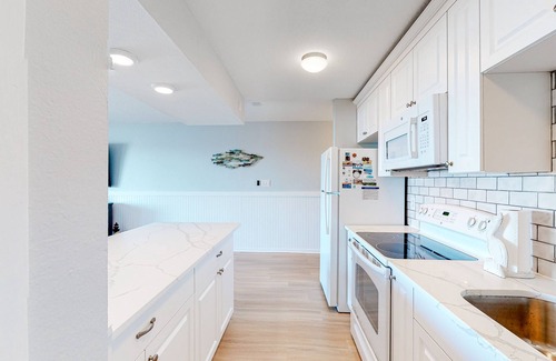 Hatteras Condo | Soundfront Gem W/Furnished Balcony, Free WiFi, & Beach Access Nearby