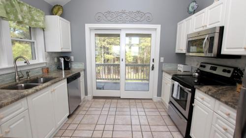Monteray Shores House | Soundfront, Private Pool, Pier, Pool table, MS18, Eventide