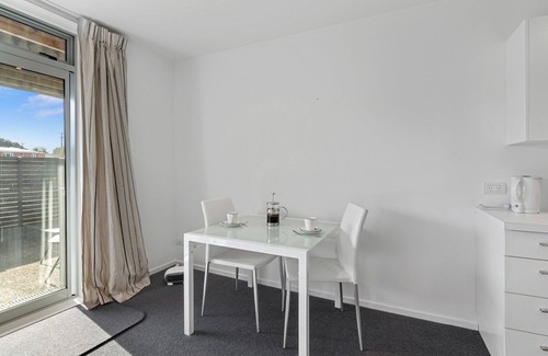 Picton Cottage | Sounds Studio - Picton Downstairs Unit