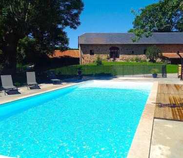 Labastide-du-Haut-Mont Bed & Breakfast | Sous Le Tilleul