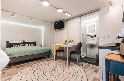 Thalkirchen - Obersendling - Forstenried - Furstenried - Solln Apartment | Souterrain Solln 20min Oktoberfest/Zentrum