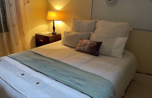 Berea Bed & Breakfast | South African home away from home - minutes away from beaches!
