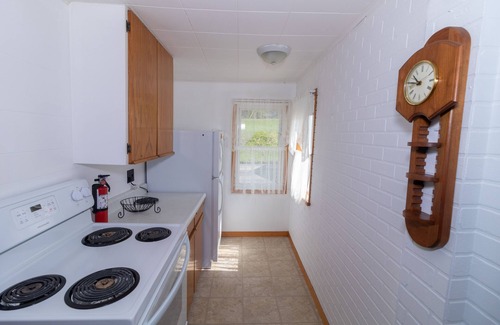 Whitney Cottage | ✔South Algonquin✔Cottage✔Families✔Couples