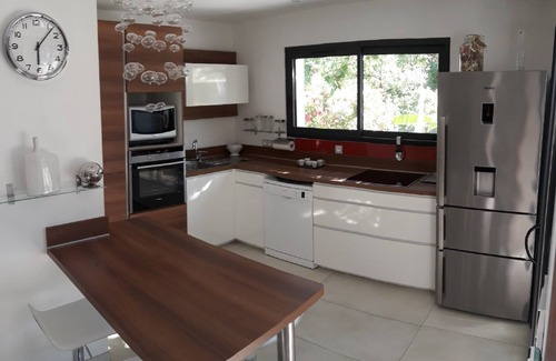 Joyeuse Villa | South Ardèche modern villa with swimming pool (classified 4*)