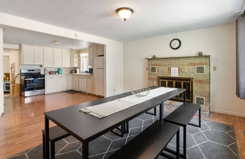 East Jordan Hotel | South Arm Retreat 2BDR Lake Charlevoix