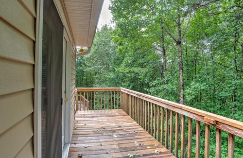 Royal Pines House | South Asheville Townhome 16 B