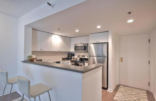 South Beach Apartment | South Beach 1br w heated pool nr att park SFO-1657