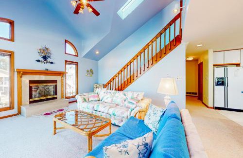 South Bethany Harbor House | South Bethany - 301 W 2nd St