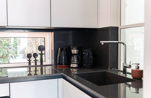 Vouliagmeni Apartment | South Blue Paradise Beach House