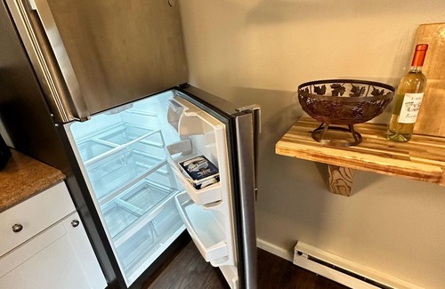 Martin Acres House | South Boulder 2bdrm Condo, super cute, quiet & cozy. (Pet friendly)