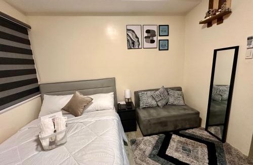 Silang Apartment | South Breeze Stay Near Nuvali, Enchanted kingdom, Tagaytay