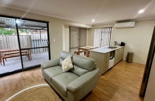 South Bunbury House | South Bunbury Holiday Home