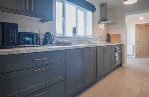 Tavernspite House | South Carvan View - 4 Bedroom Holiday Home - Tavernspite