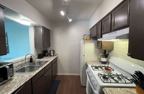 Parker Lane Apartment | *South Central + Yard* 5 mi from downtown MD