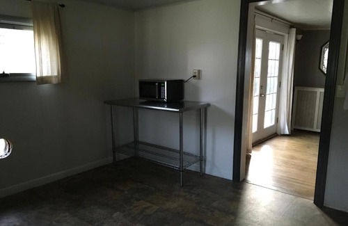 Blossburg Apartment | South Chateau