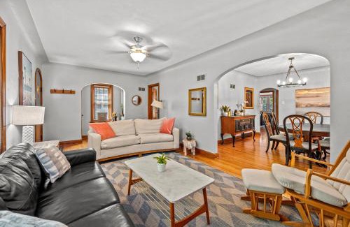 Northampton House | South City Pool & Hot Tub 5 Bed