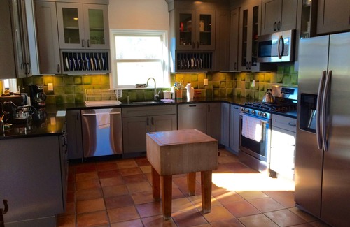 South Dartmouth Other | South Coast Artists' Farmhouse