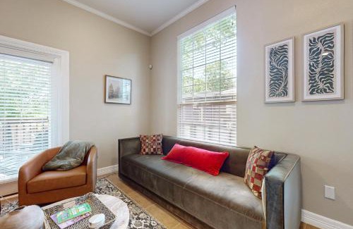 West Congress House | South Congress Getaway