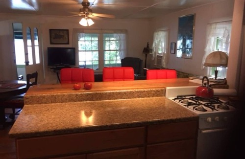 Honeoye Cottage | South End For Fishing - Beach for Bonfires - New City Water