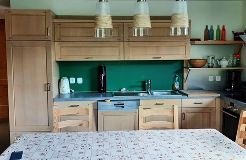 Les Contamines-Montjoie Apartment | South-facing terrace, apartment refurbished in Savoyard chalet
