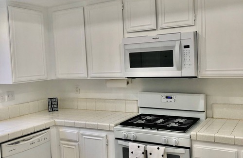 Palm Desert Condo | South Facing Monterey Country Club clean and bright condo!