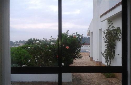 Funchal Villa | South Facing Villa-on one level - multi-generational family/2 families/friends